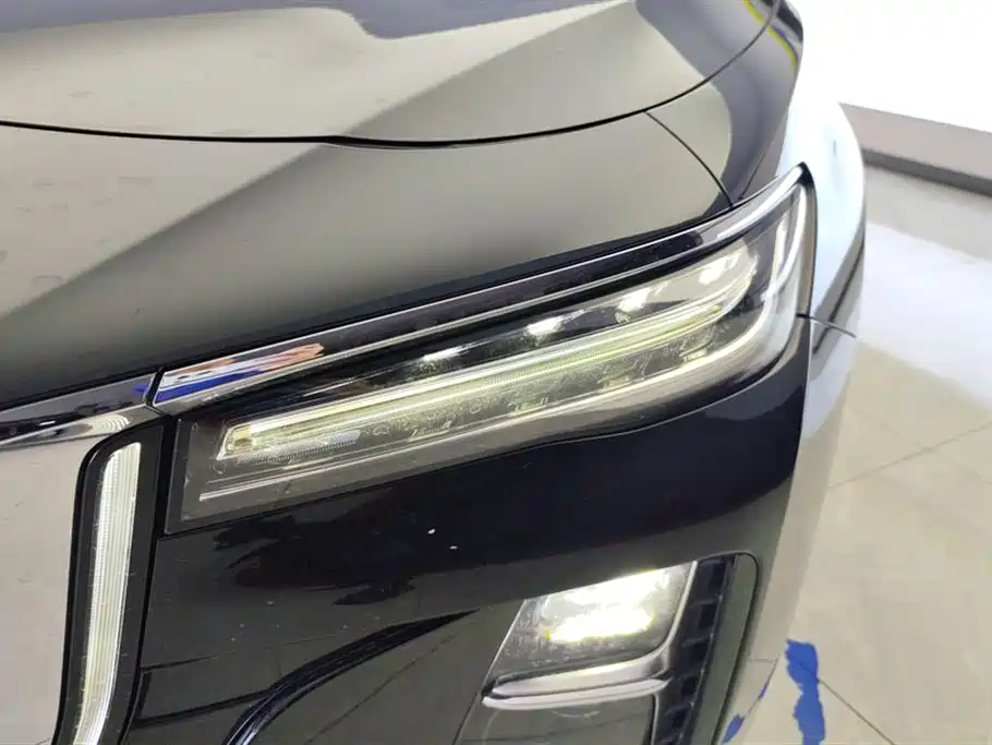 Hongqi H5 2024 1.5T DCT Zhilian Qiyun Edition купить на сайте DeffCars
