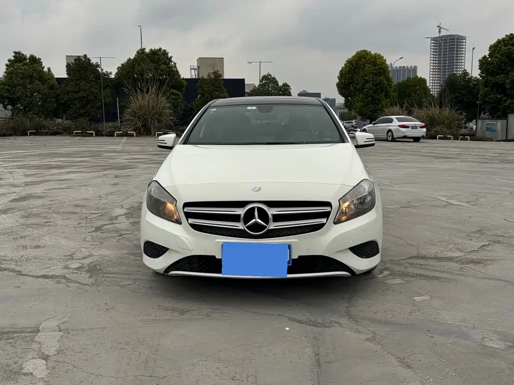 Mercedes-Benz A-Class (Imported) 2013 A 180 Fashion Model купить на сайте DeffCars