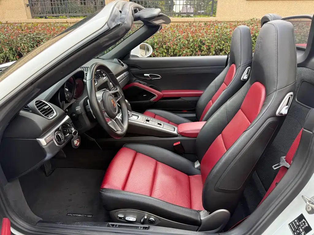Porsche 718 2018 Boxster 2.0T купить на сайте DeffCars