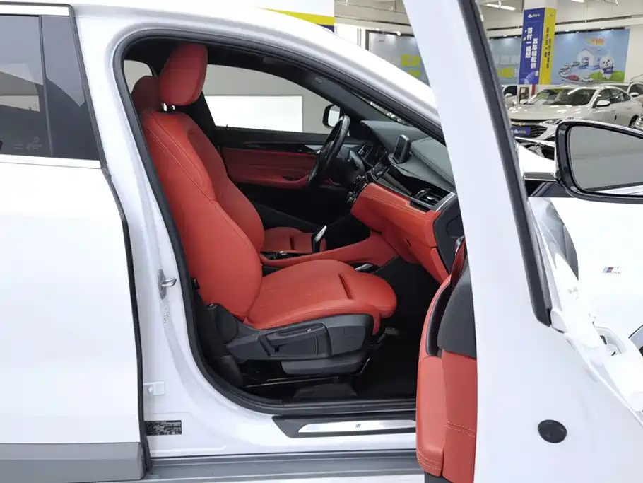 BMW X2 2020 sDrive25i Leading M Off-Road Package купить на сайте DeffCars