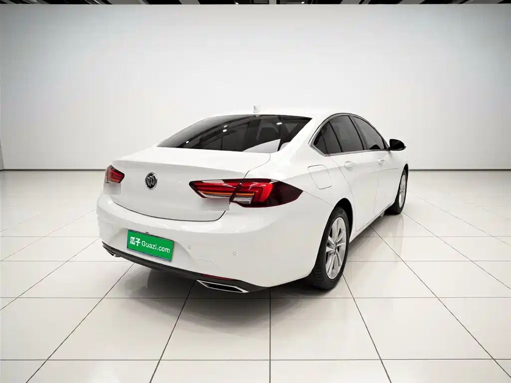 Regal 2021 552T Elite купить на сайте DeffCars