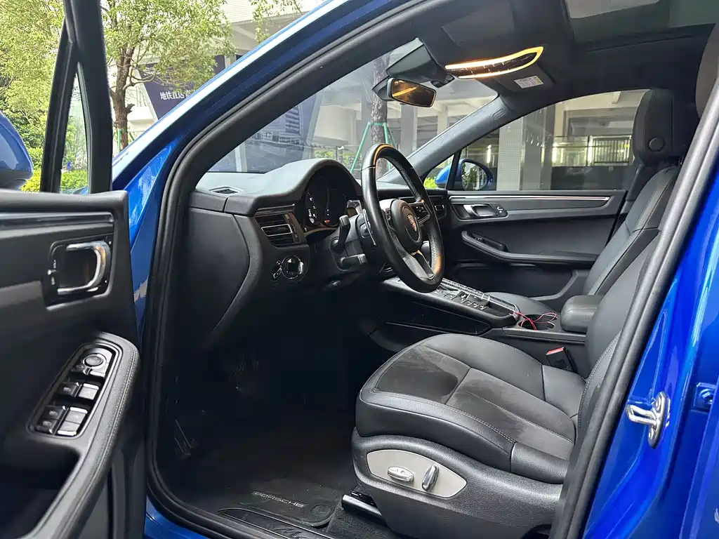 Macan 2021 Macan 2.0T купить на сайте DeffCars