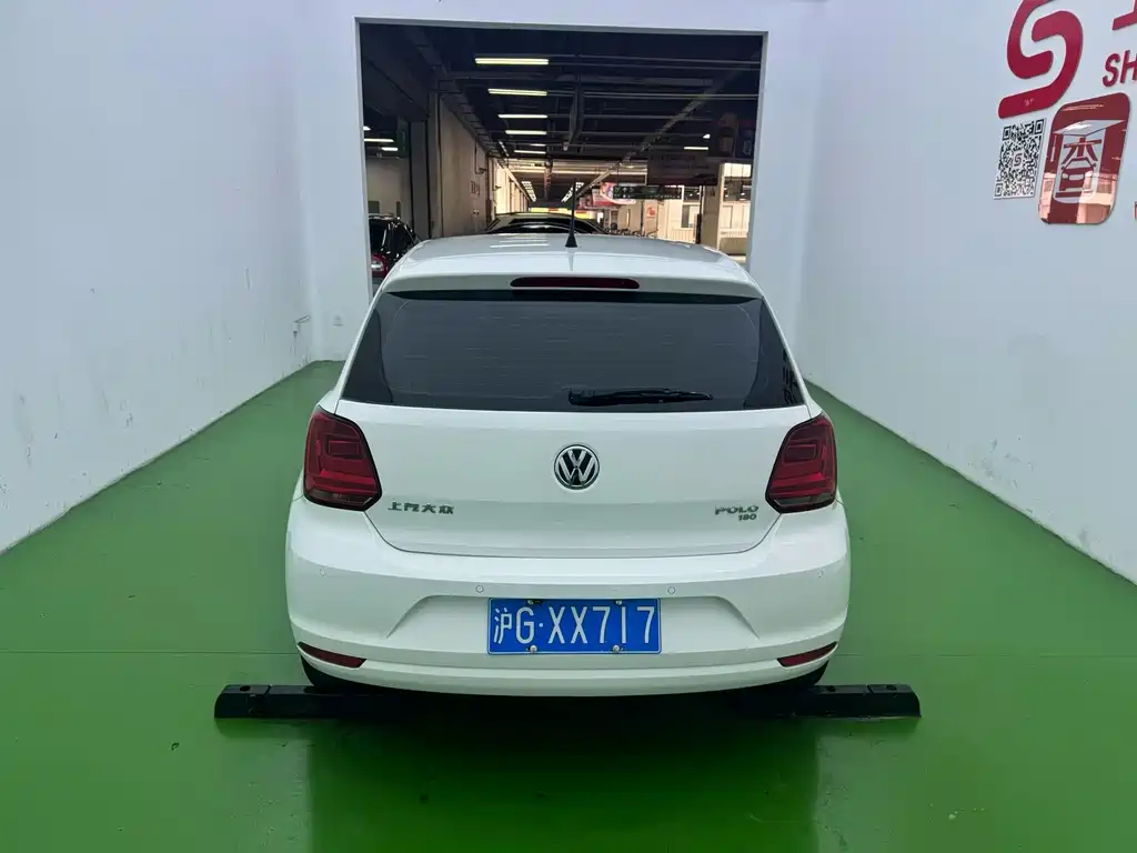 Polo 2016 1.6L automatic comfort model купить на сайте DeffCars