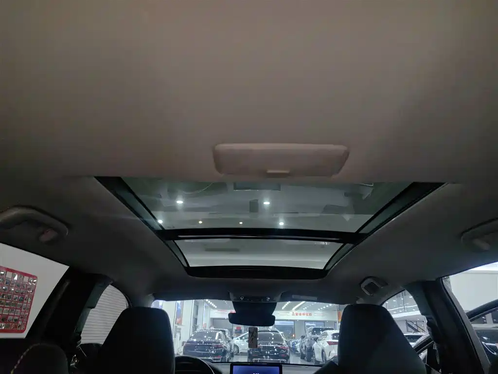 Fenglanda 2023 2.0L Intelligent Electric Hybrid Dual Engine Premium Edition купить на сайте DeffCars