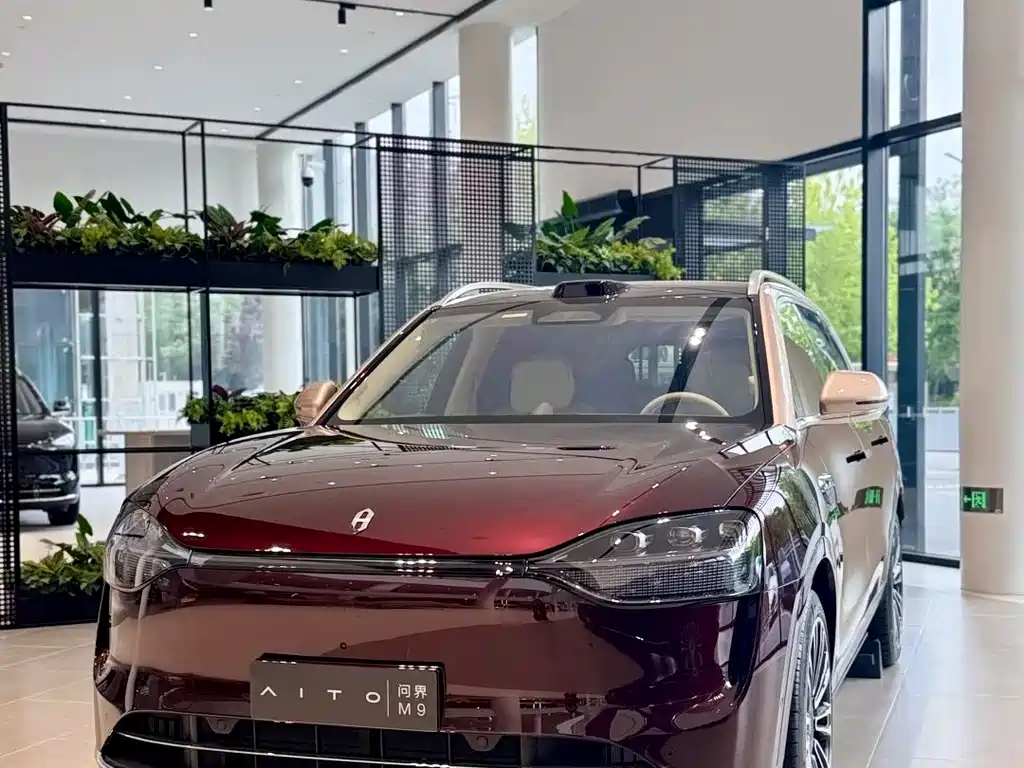 Questioning World M9 2025 Extended Range Ultra Edition 52kWh 5-Seater Edition купить на сайте DeffCars