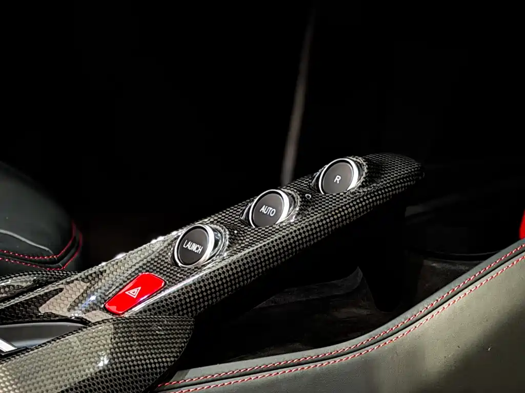 Ferrari F8 2020 Spider 3.9T V8 купить на сайте DeffCars