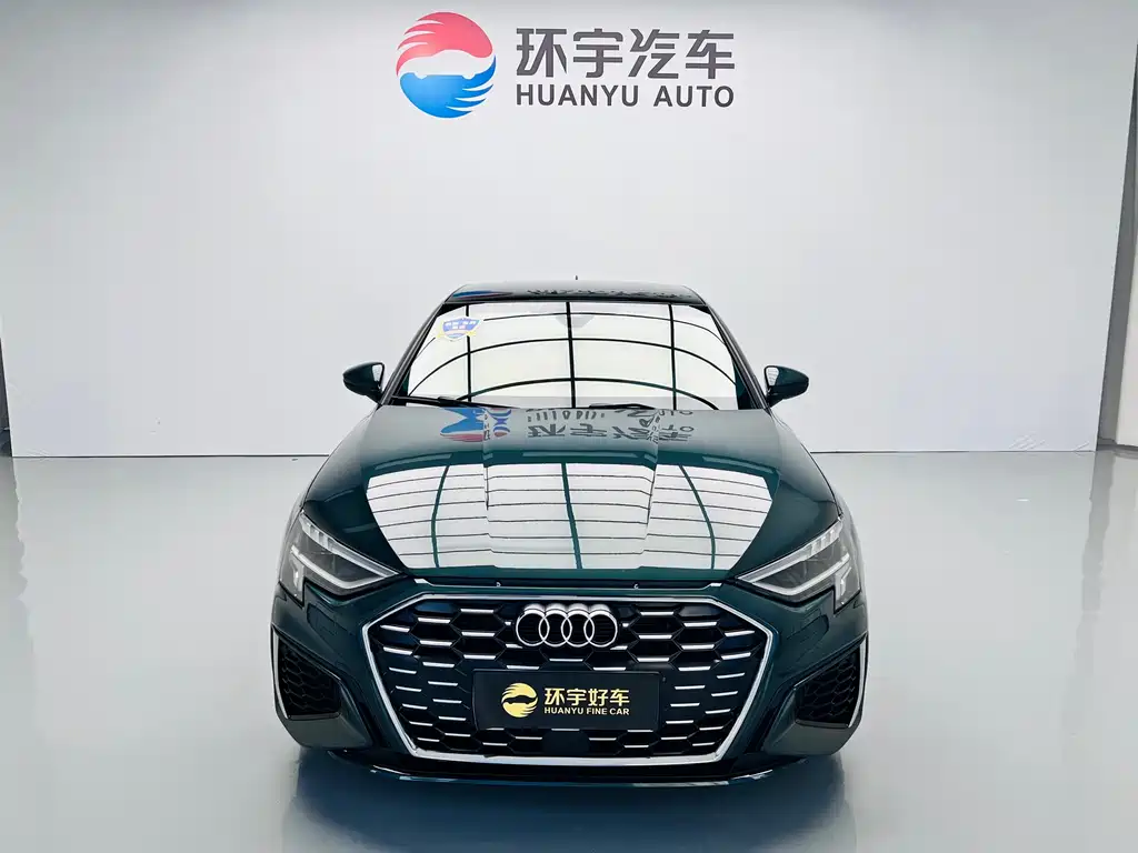 Audi A3 2023 facelift Sportback 35 TFSI stylish and sporty купить на сайте DeffCars
