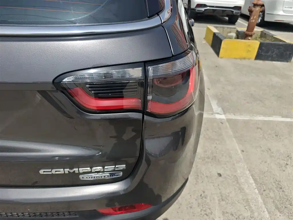 Compass 2017 200T Automatic Home Edition купить на сайте DeffCars