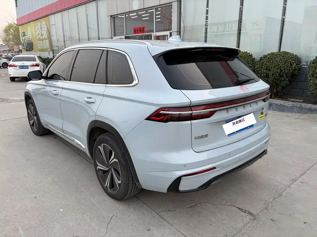 Xingyue L 2022 1.5T Thor Hi·F petrol-electric hybrid version Super Speed купить на сайте DeffCars