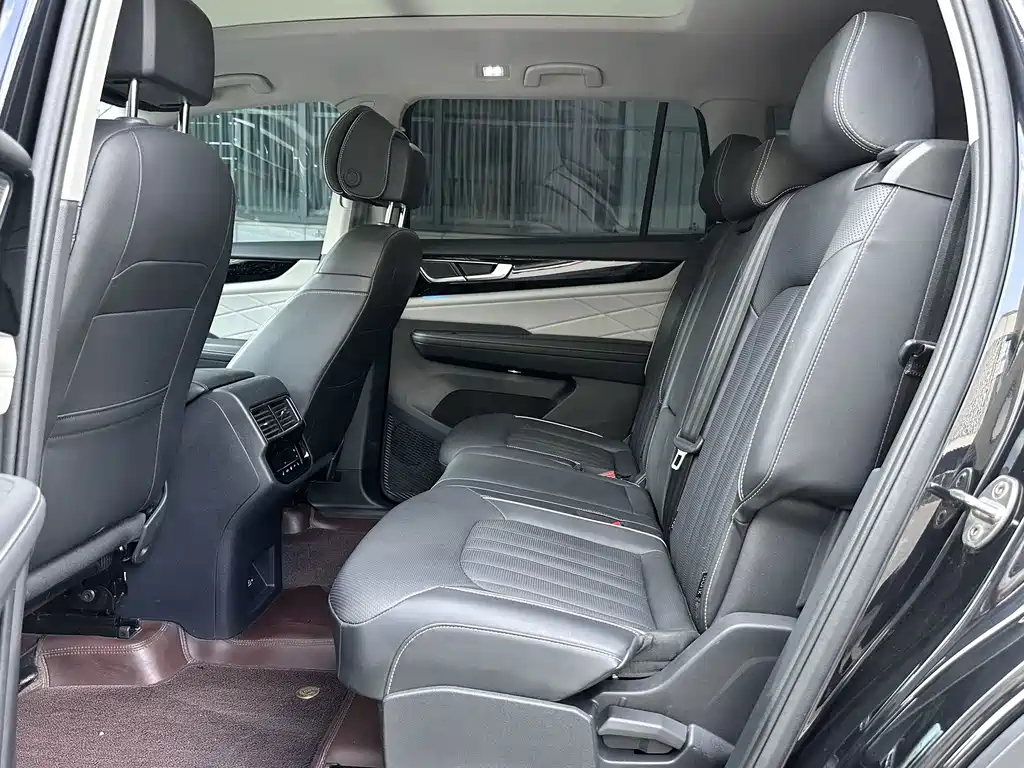 Touron 2024 380TSI four-wheel drive luxury version купить на сайте DeffCars