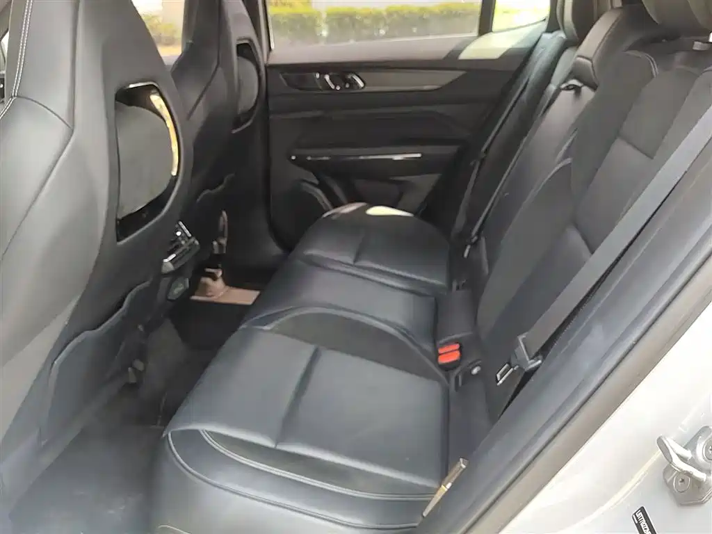 Lynk & Co 01 2023 1.5TD EM-F PM купить на сайте DeffCars
