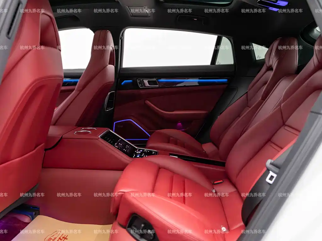 Panamera 2023 Panamera 4 Executive Extended Platinum Edition 2.9T купить на сайте DeffCars