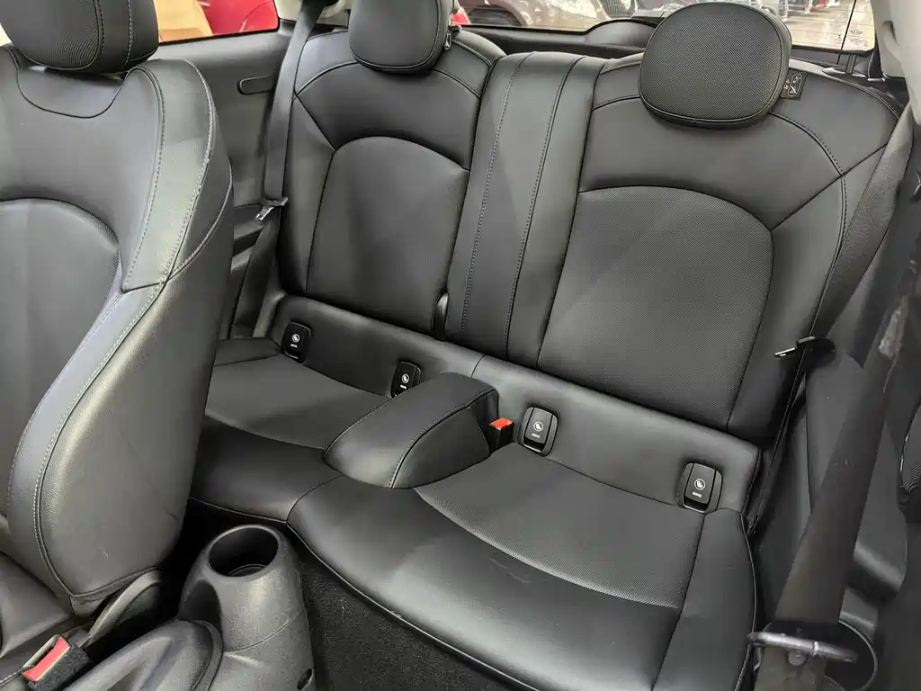 MINI 2022 1.5T COOPER Classic купить на сайте DeffCars
