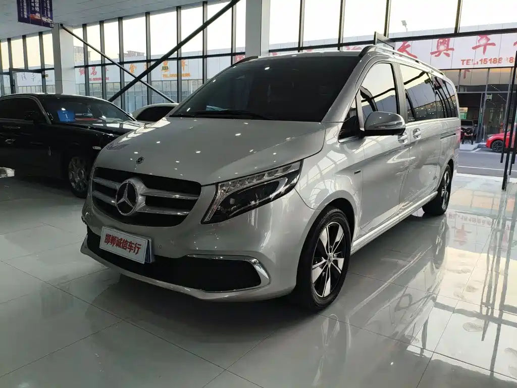 Mercedes-Benz V-Class 2021 V 260 L Long Wheelbase Premium Edition купить на сайте DeffCars