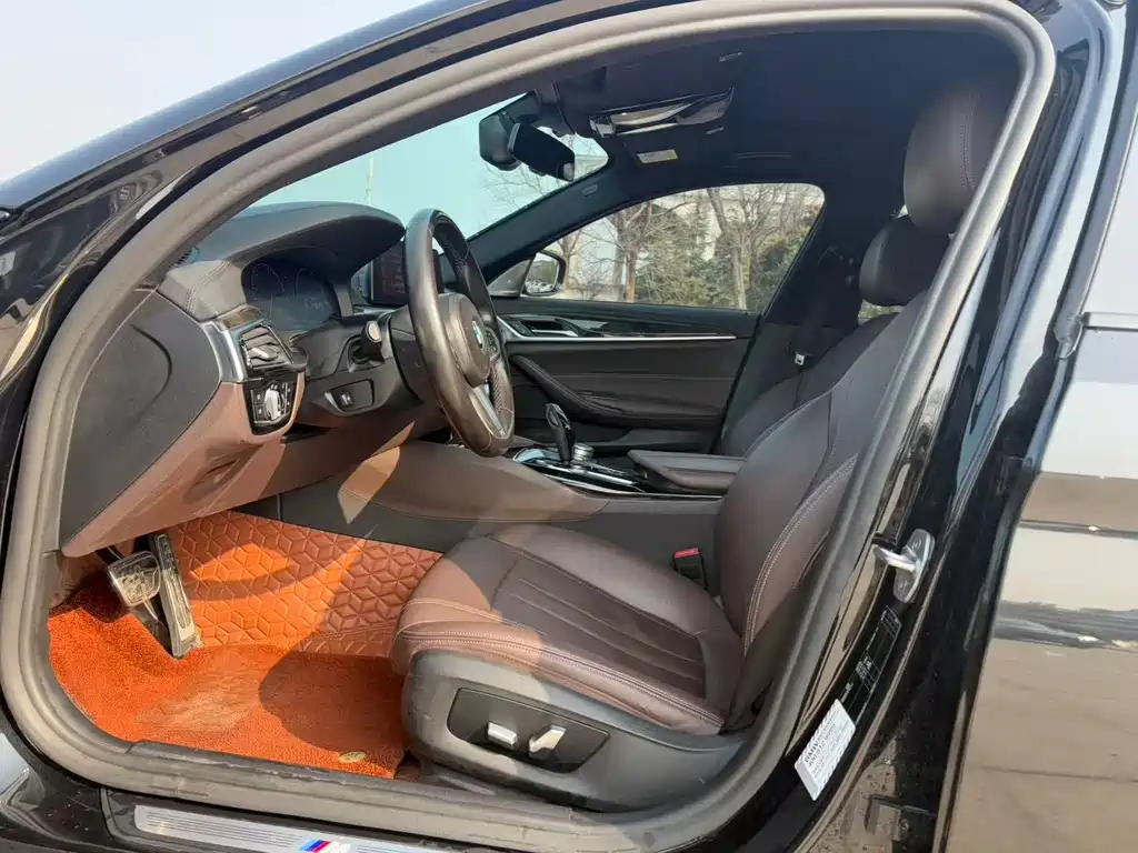 BMW 5 Series 2019 525Li M Sports Package купить на сайте DeffCars