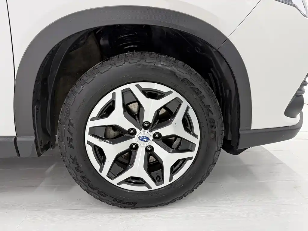 Forester 2022 2.0i AWD Deluxe Edition EyeSight купить на сайте DeffCars