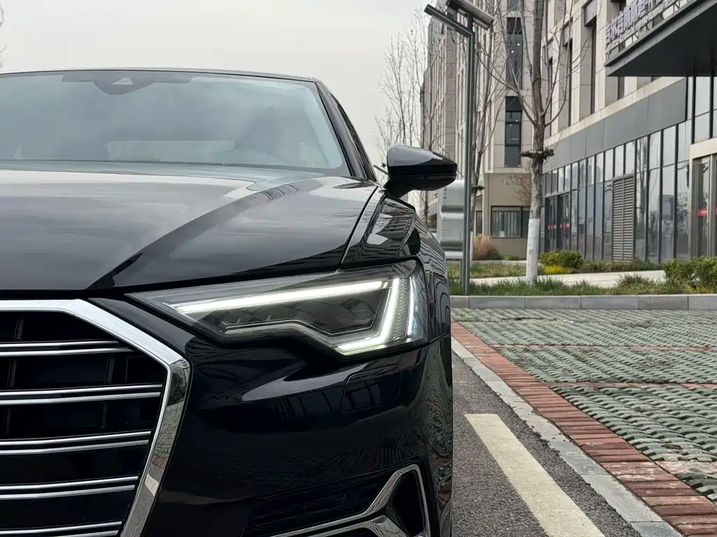 Audi A6L 2023 40 TFSI luxury and elegant model купить на сайте DeffCars