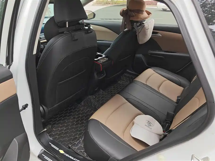 Cruze 2022 320 Automatic Sunroof Edition купить на сайте DeffCars