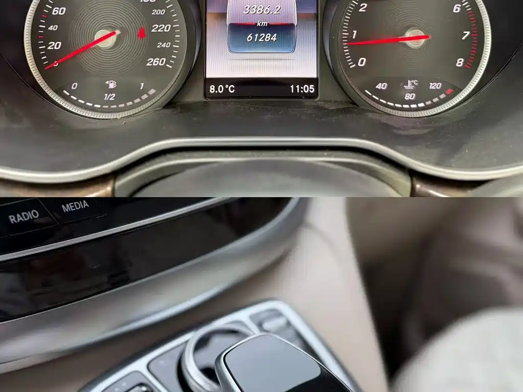 Mercedes-Benz V-Class 2017 V 260 L Premium Extended Edition купить на сайте DeffCars