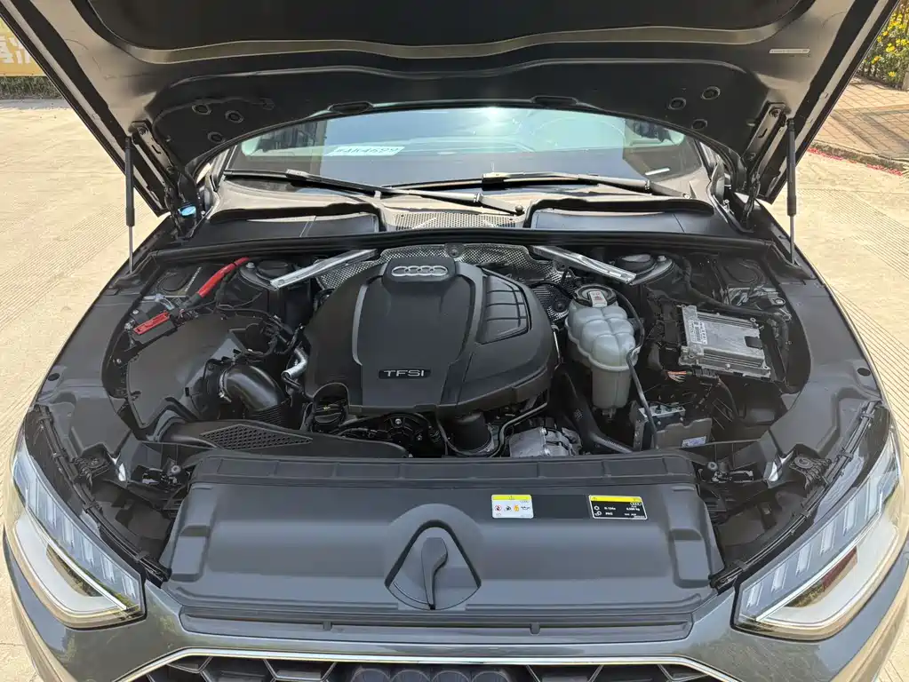 Audi A4L 2022 40 TFSI Fashionable and Dynamic купить на сайте DeffCars