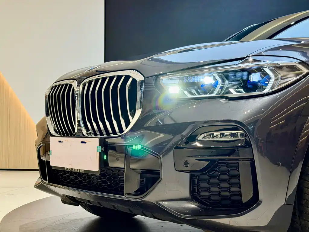 BMW X5 imported 2021 facelift xDrive40i M sports package купить на сайте DeffCars