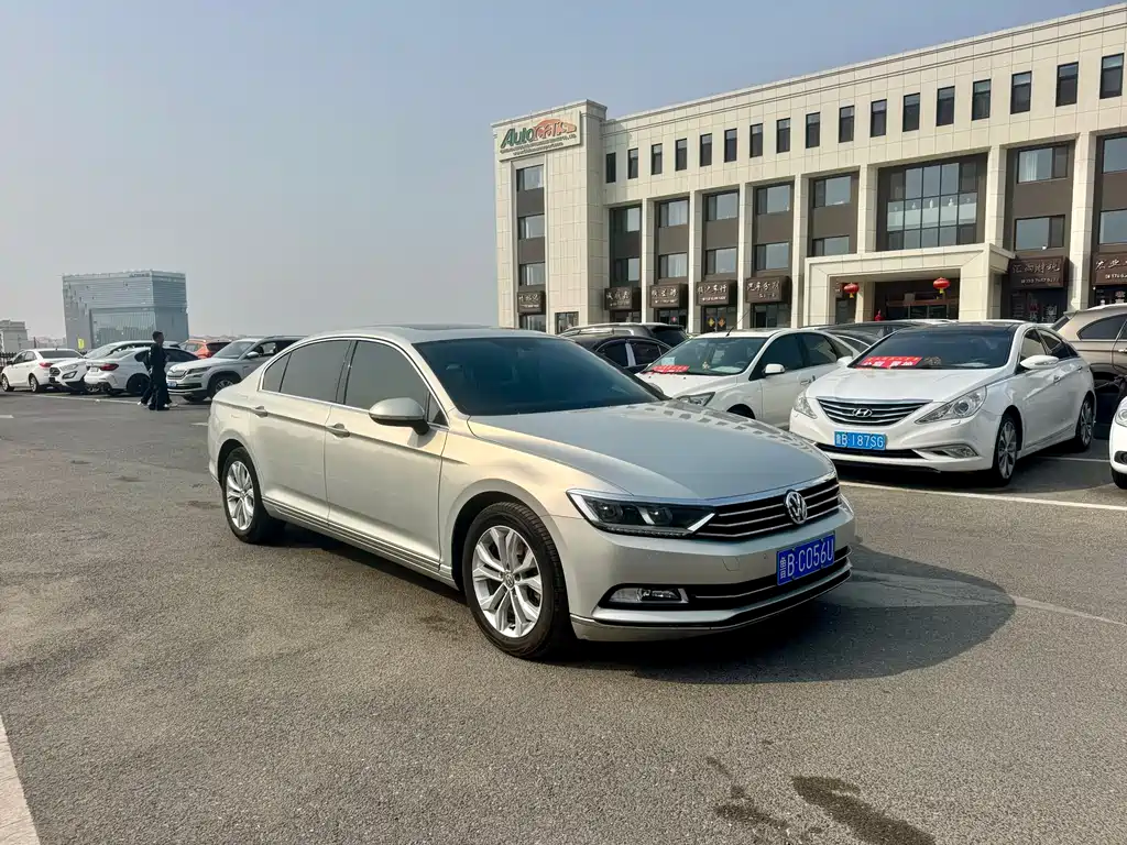 Magotan 2017 330TSI DSG luxury model купить на сайте DeffCars