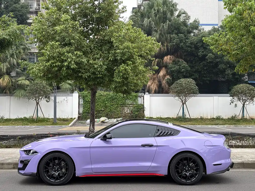 Mustang 2019 2.3L EcoBoost купить на сайте DeffCars
