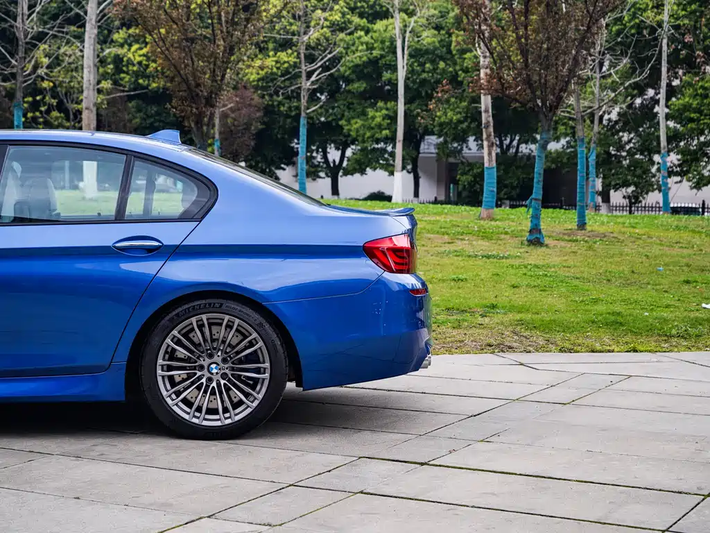 BMW M5 2012 M5 купить на сайте DeffCars