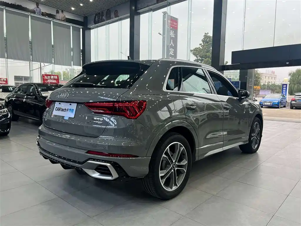 Audi Q3 2024 40 TFSI Fashionable and Dynamic купить на сайте DeffCars