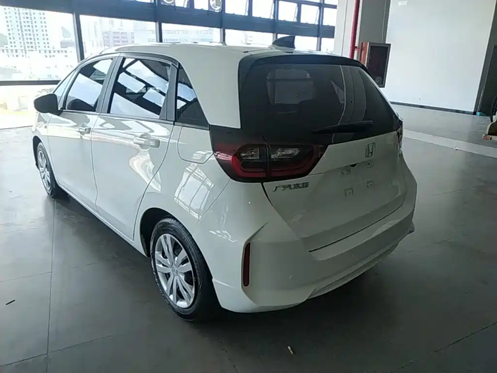 Fit 2021 1.5L CVT Trendy Edition купить на сайте DeffCars
