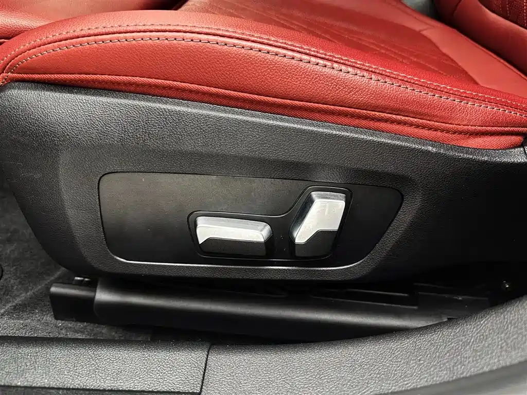 BMW 3 Series 2023 320Li M Sports Package купить на сайте DeffCars