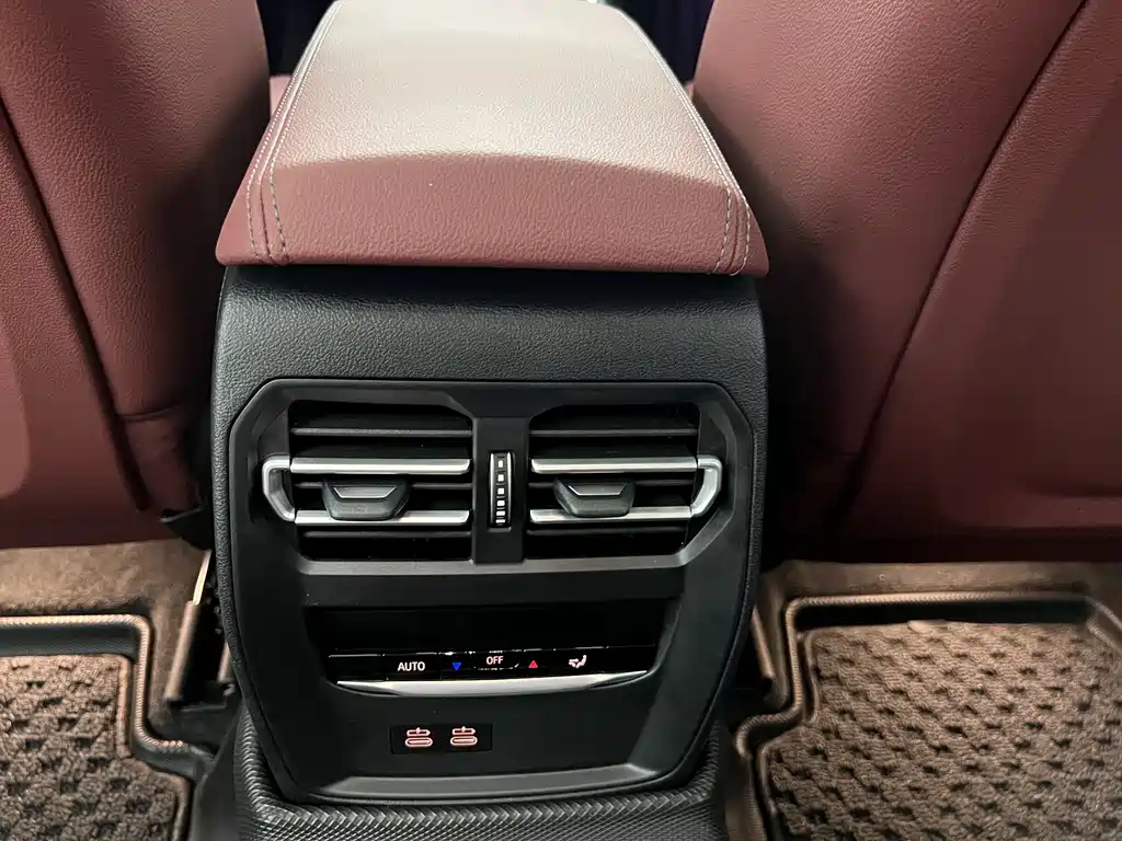 BMW 3 Series 2023 325i M Sports Package купить на сайте DeffCars