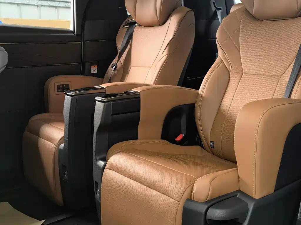 Wilfa 2024 Crown Dual Engine 2.5L Extreme Edition купить на сайте DeffCars