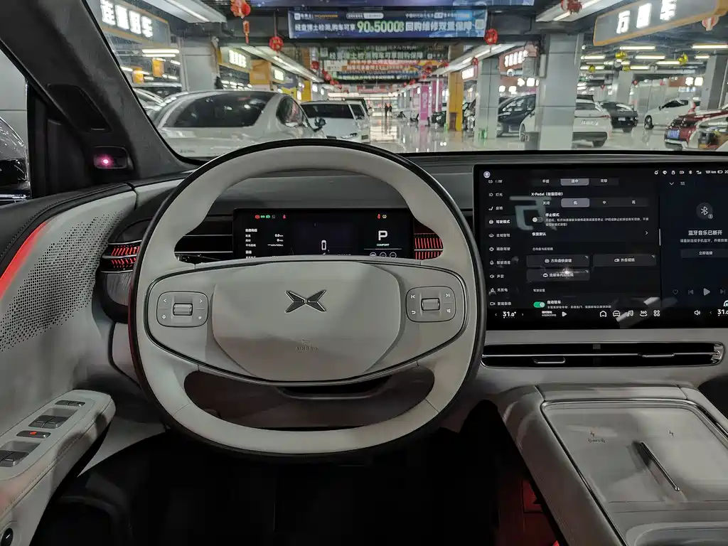 Xpeng G6 2025 model 625 long battery life Max flagship version купить на сайте DeffCars