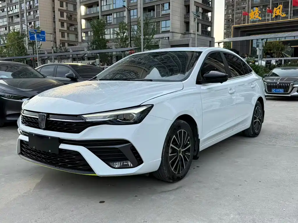 Roewe i5 2021 1.5L CVT Platinum Edition купить на сайте DeffCars