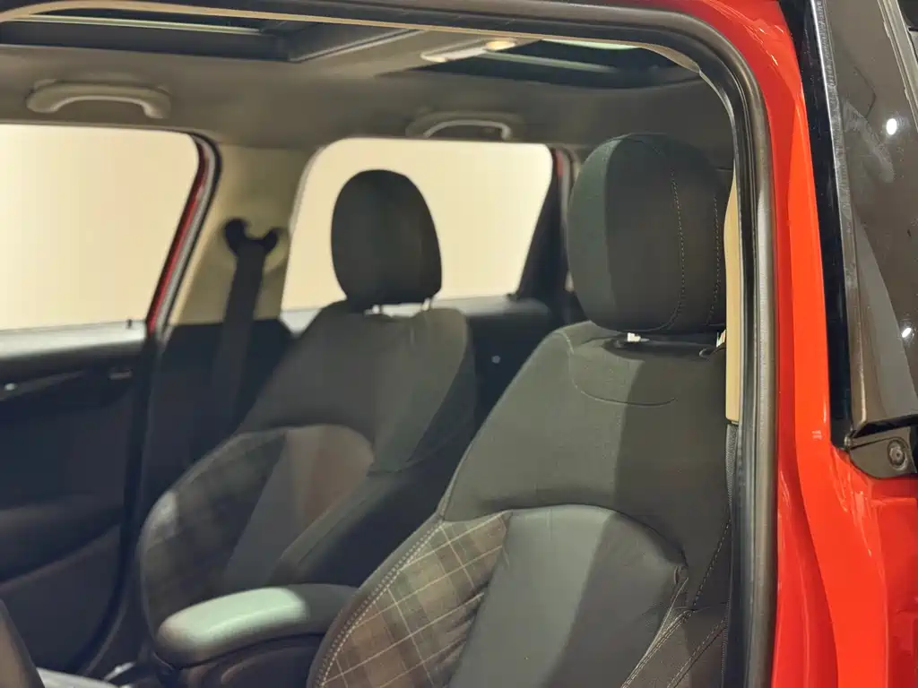 MINI 2019 1.5T COOPER Classic Five-Door Edition купить на сайте DeffCars