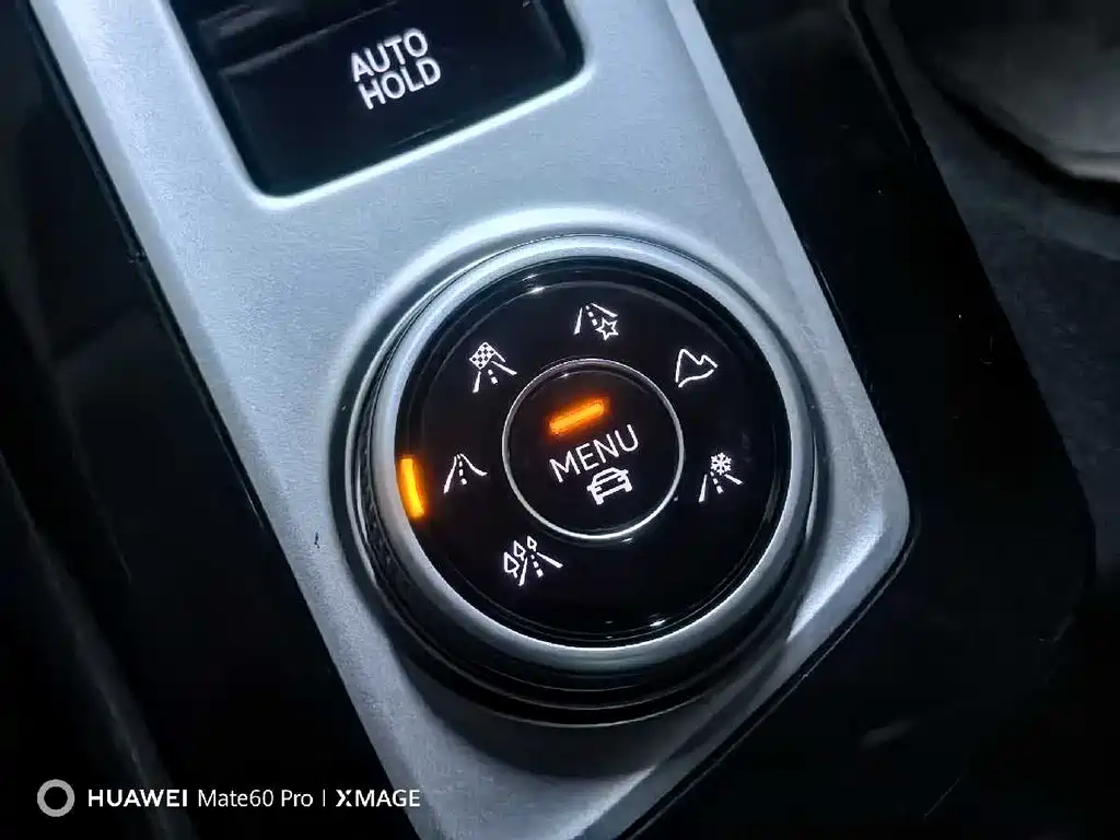Lanxun 2024 380TSI four-wheel drive R-Line cruise version купить на сайте DeffCars