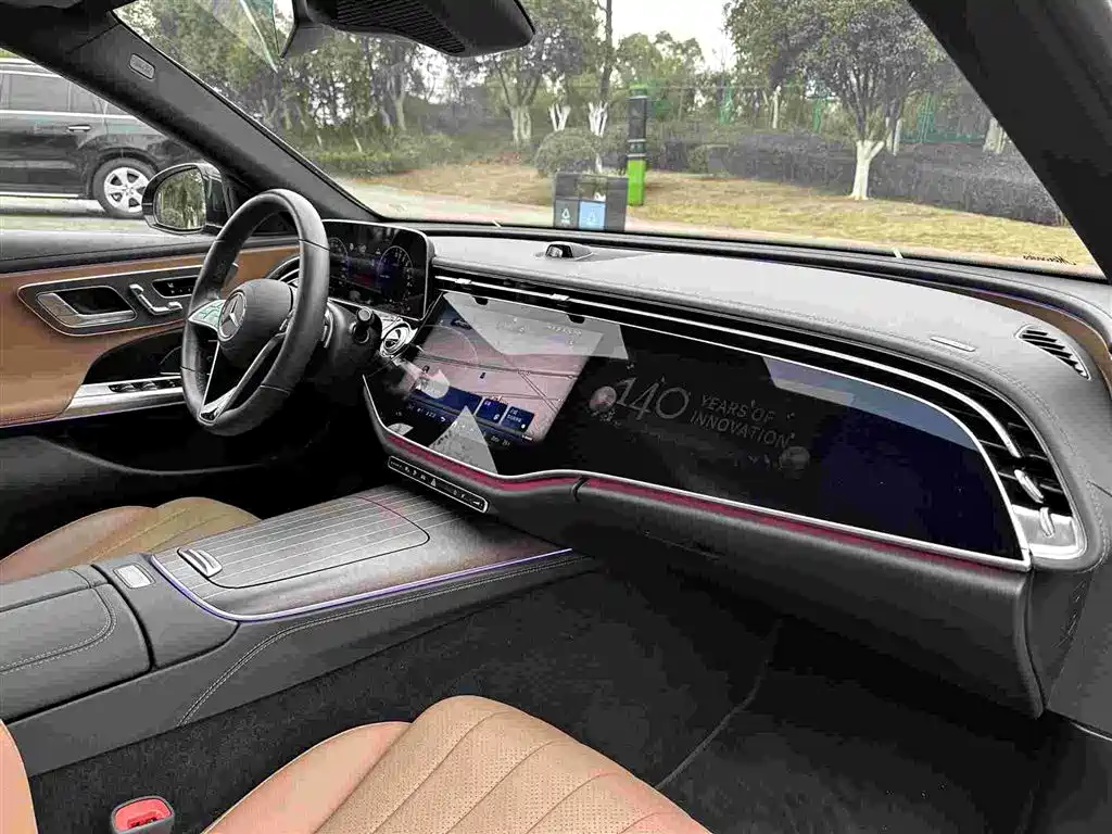 Mercedes-Benz E-Class New Energy 2024 E 350 e L plug-in hybrid sedan купить на сайте DeffCars
