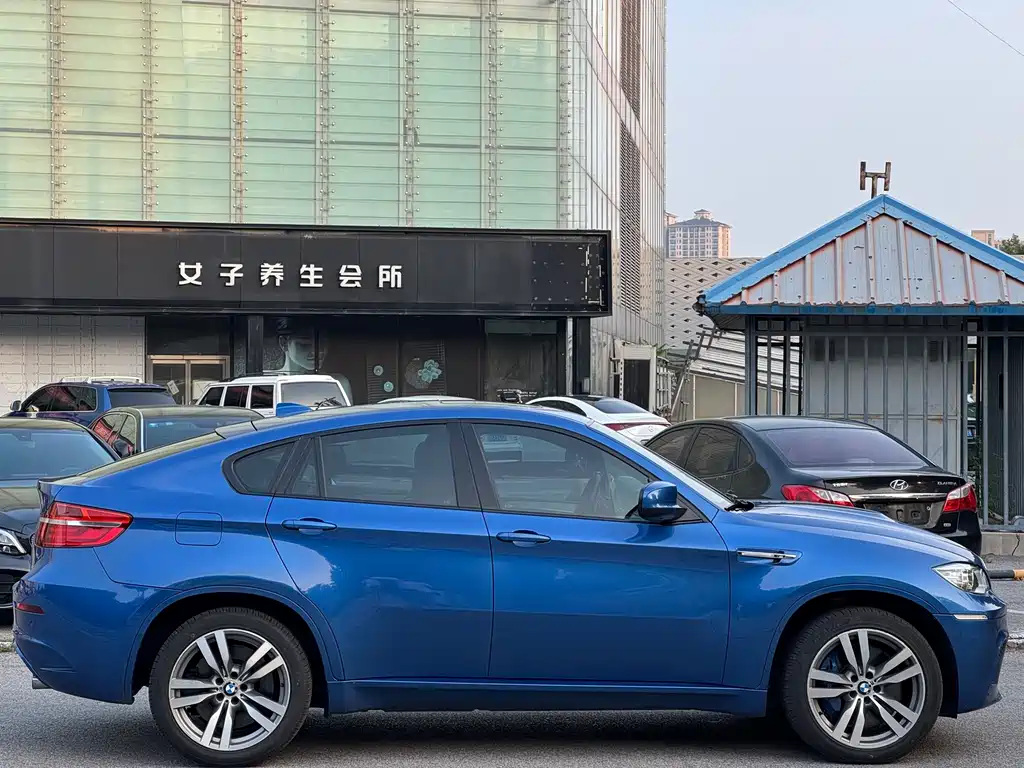BMW X6 M 2013 X6 M купить на сайте DeffCars