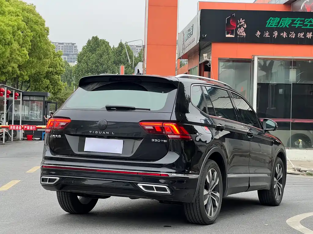 Tiguan L 2024 Outstanding Model 330TSI Automatic Two-wheel Drive R-Line Longyao Edition купить на сайте DeffCars