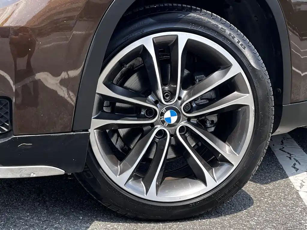 BMW X1 2015 sDrive18i advanced version купить на сайте DeffCars