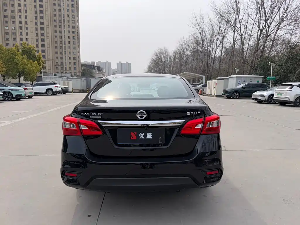Sylphy 2024 Classic 1.6XE CVT Comfort Edition купить на сайте DeffCars