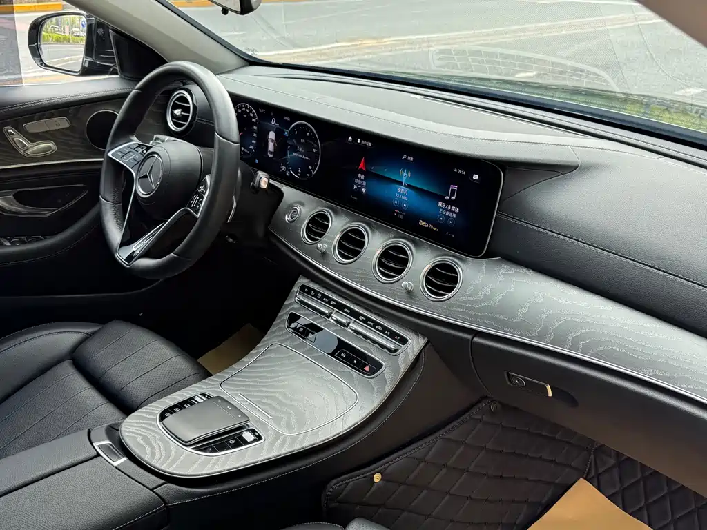 Mercedes-Benz E-Class 2022 E 260 L купить на сайте DeffCars