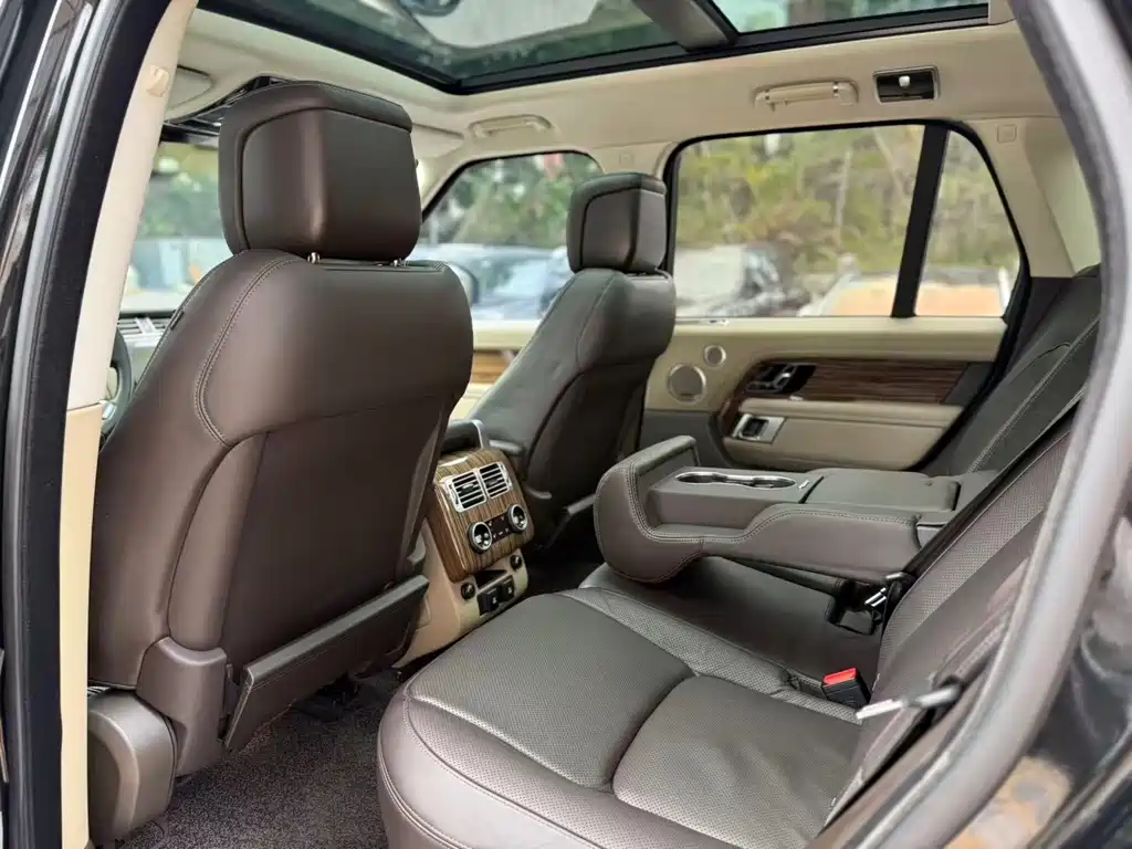 Range Rover 2018 3.0 SC V6 Vogue Edition купить на сайте DeffCars