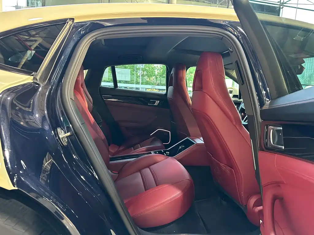 Panamera 2019 Panamera 2.9T купить на сайте DeffCars