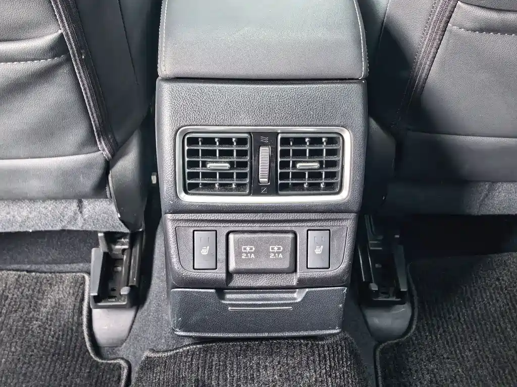 Outback 2020 2.5i Deluxe Navigation Edition EyeSight купить на сайте DeffCars