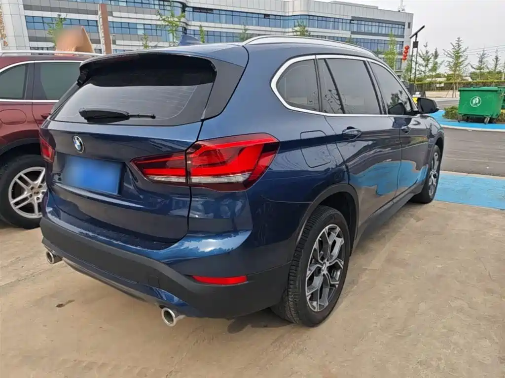 BMW X1 2021 facelift sDrive25Li leading model купить на сайте DeffCars
