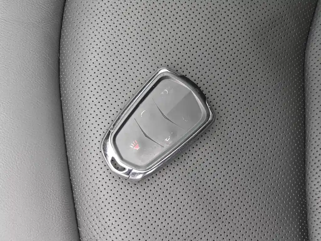 Cadillac CT6 2022 28T luxury model купить на сайте DeffCars
