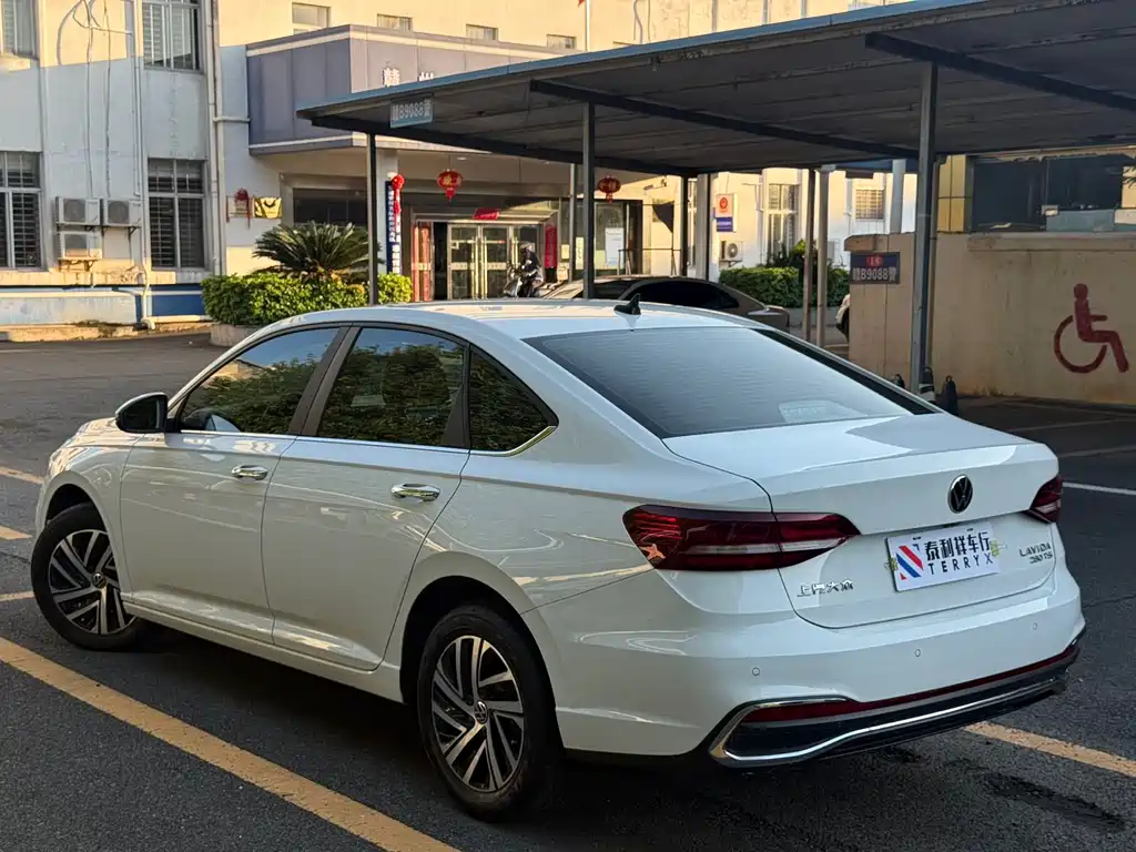 Lavida 2023 280TSI DSG Manyi Edition купить на сайте DeffCars
