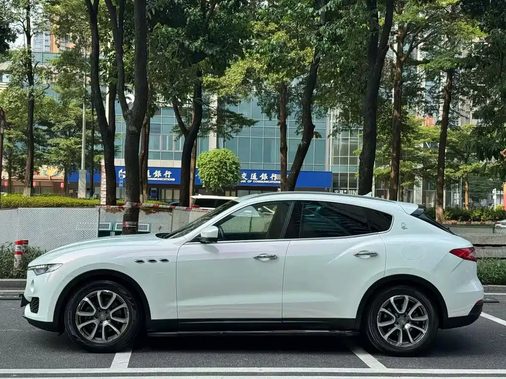 Levante 2016 3.0T standard model купить на сайте DeffCars